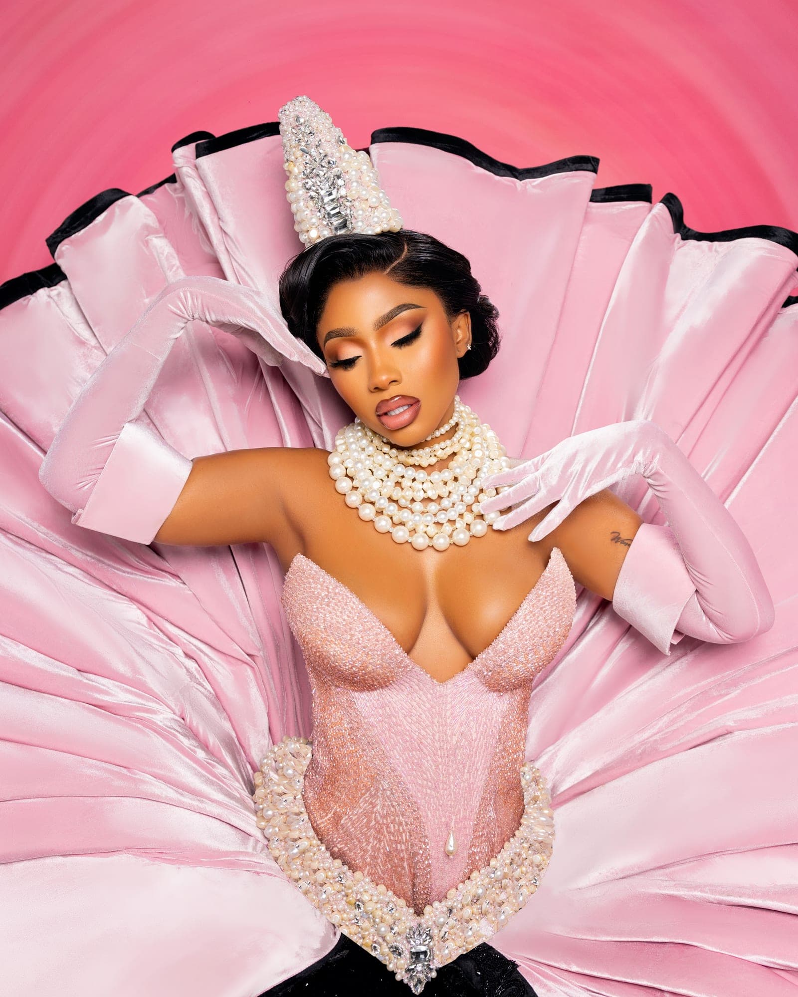 Mercy Eke Look 9
